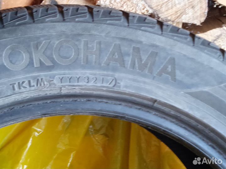 Yokohama Avid GT 215/55 R17