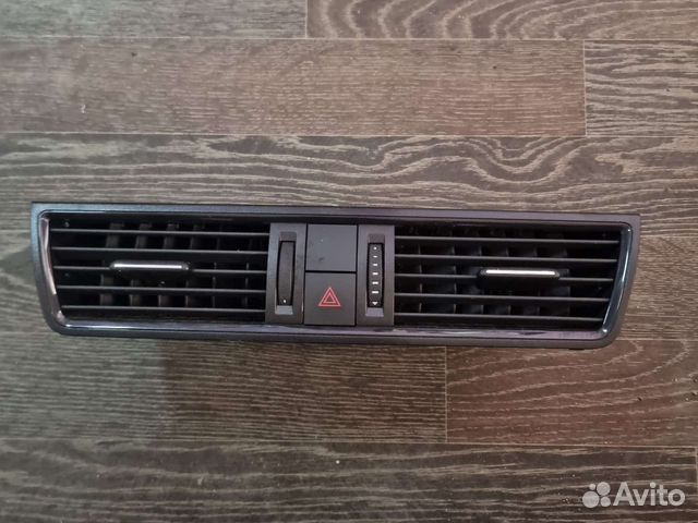 Дефлектор воздушный Skoda Rapid