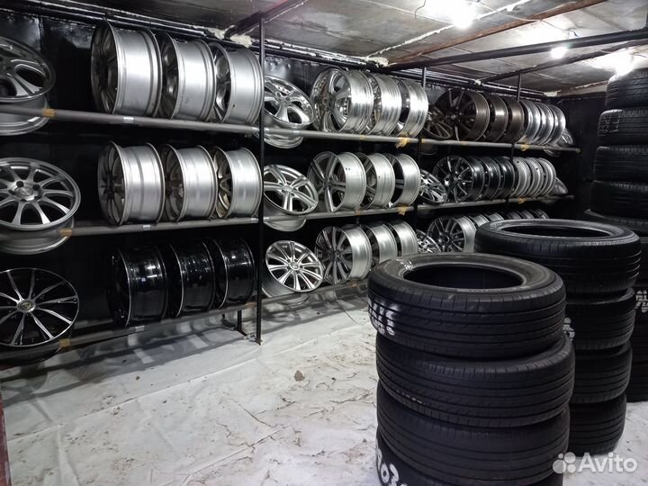 R17 A-Tech Schneider 5 х 114.3