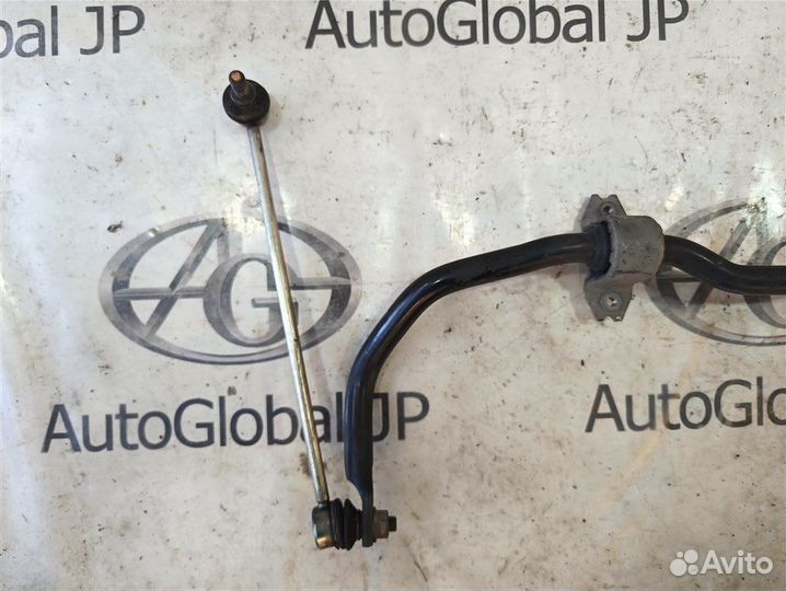 Стабилизатор передний Volkswagen Passat