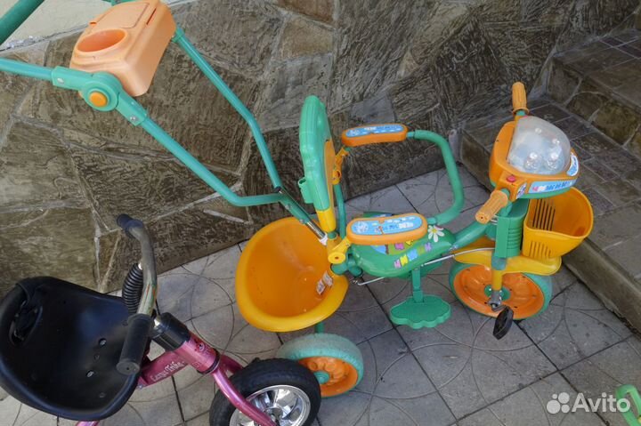 Велосипед детский 3 колеса с ручкой