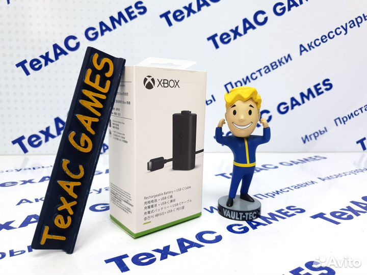 Набор Play & Charge Kit для Xbox Series SXW-00005