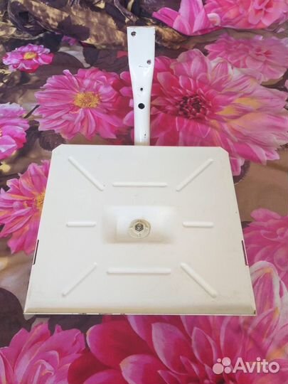 Кронштейн для телевизора