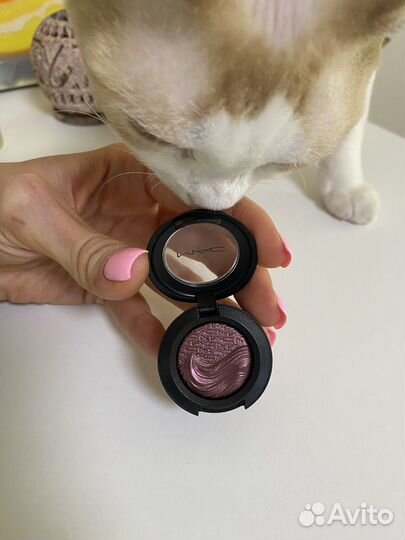 Тени для век mac rich core