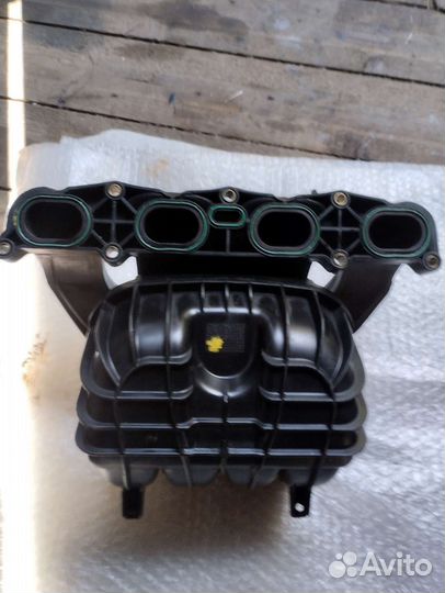 Впускной коллектор Опель Антара, 2.4, 167л. с