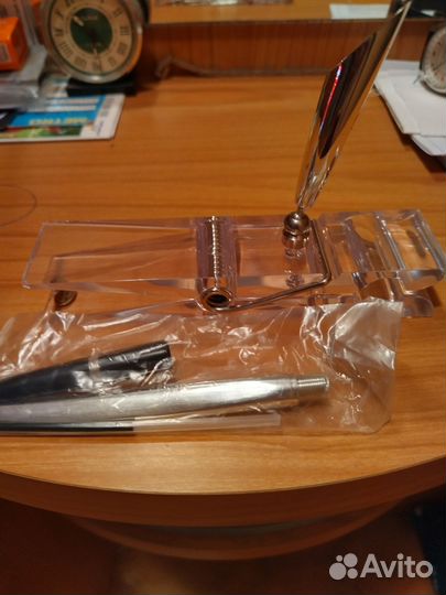 Офисный аксессуар