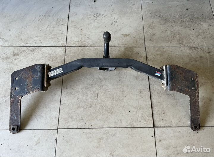 Фаркоп Toyota land cruiser