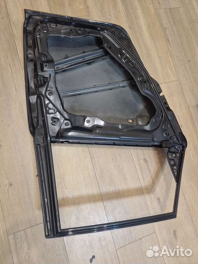 Задняя левая дверь мазда 3 бк хетчбек