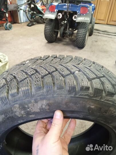 Michelin X-Ice North 4 195/65 R15
