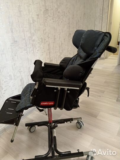 Кресло-коляска для детей инвалидов