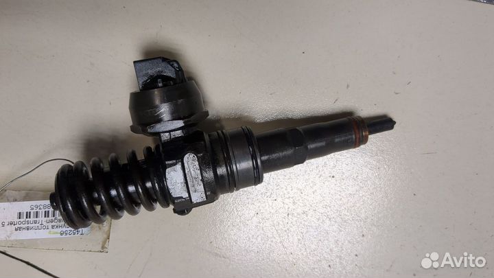 Форсунка топливная Volkswagen Transporter 5, 2005