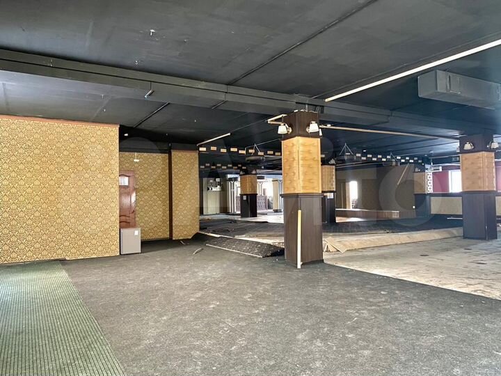 Свободного назначения, 700 м²