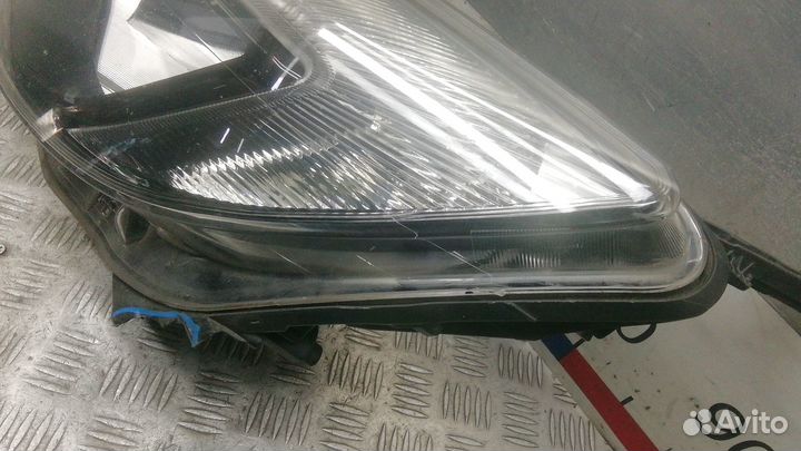 Фара левая Opel Astra J