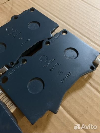 Тормозные колодки передние Toyota J100