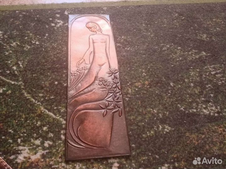 Панно чеканка