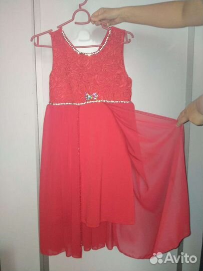 Нарядное платье для девочки