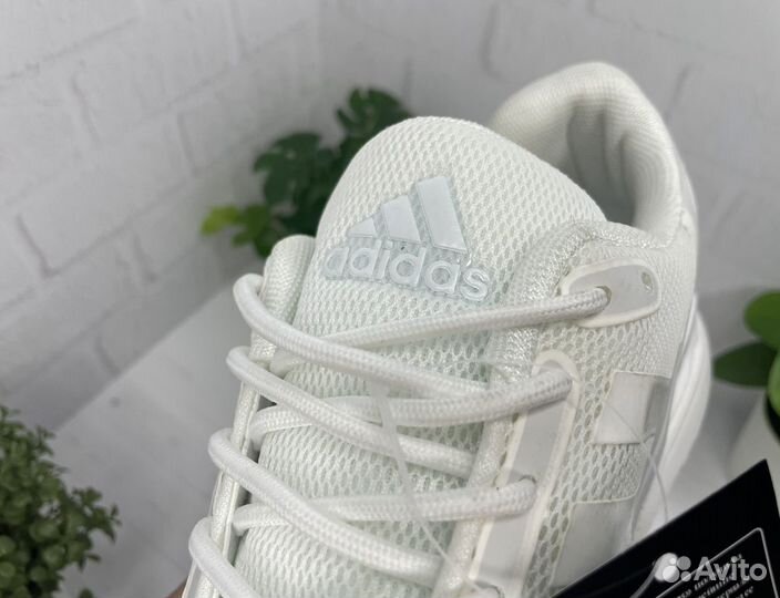 Adidas мужские кроссовки новые легкие