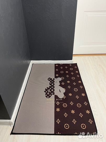 Ковер bearbrick
