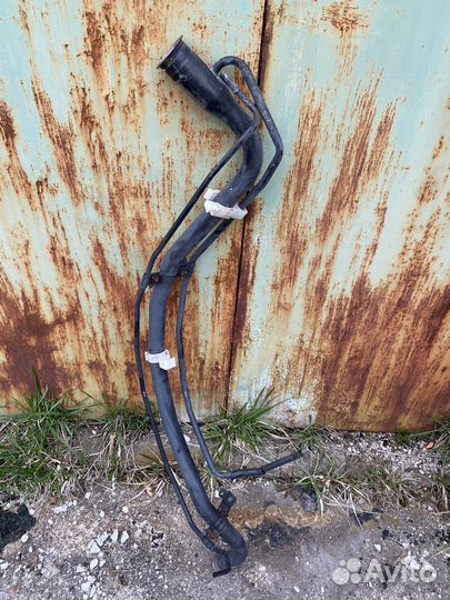 Топривная горловина Toyota Rav4 2013-2018 дизель