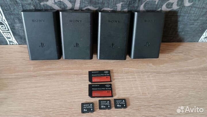 Аксессуары/флешки Sony Vita /PSP