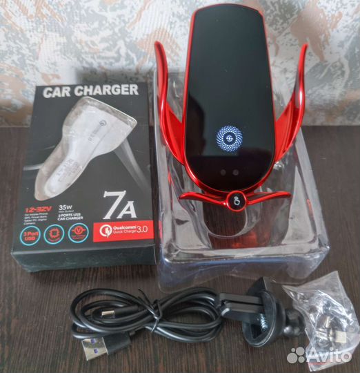 Держатель для телефона в машину с зарядкой с аккум