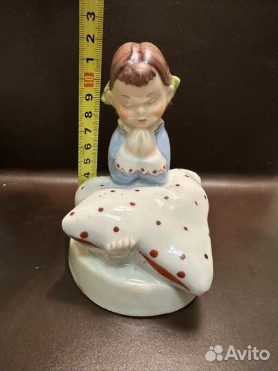 Статуэтка Молитва перед сном Девочка Испания