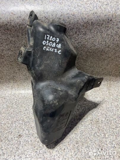 Бачок омывателя Chevrolet Cruze J300