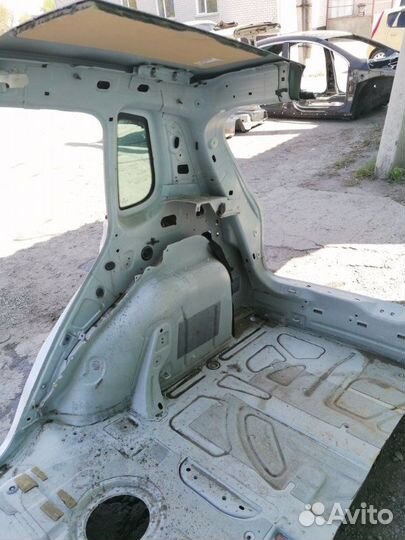 Крыло заднее правое Volkswagen Tiguan 5N2 CCZ