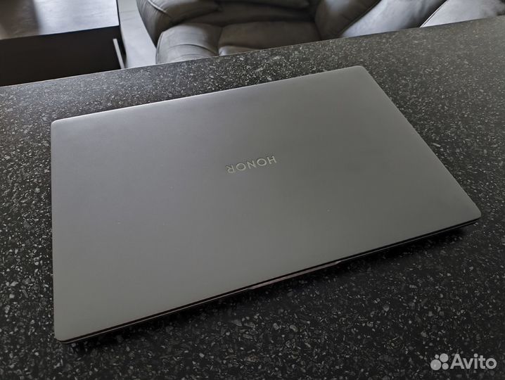 Honor Magicbook 16 (Ryzen 5600H)