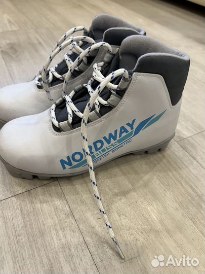 Лыжные ботинки 34 размер