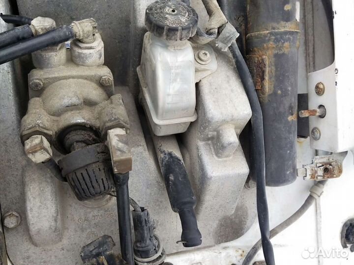 Цилиндр сцепления главный Мерседес 1843