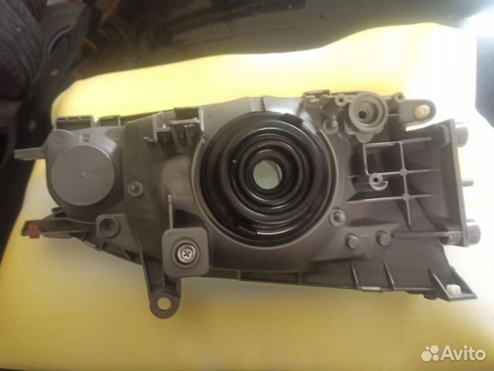 Оптика на Toyota HiAce