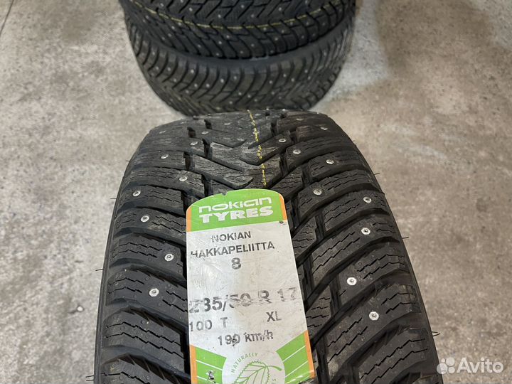 Nokian Tyres Hakkapeliitta 8 235/50 R17 100T