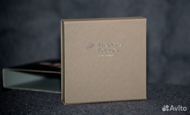 Монета Дама с горностаем 1 доллар 2012