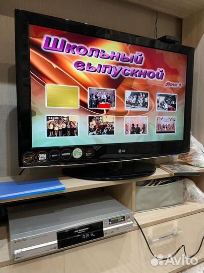 DVD рекордер Panasonic DMR E55
