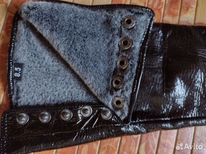 Перчатки кожаные лаковые