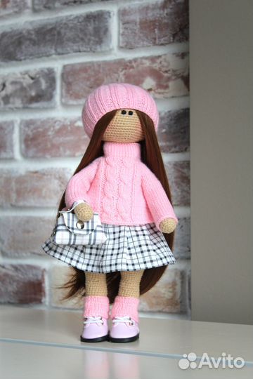 Интерьерная вязаная кукла. Ручная работа