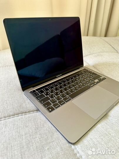 Apple MacBook Pro 13 Model A2338