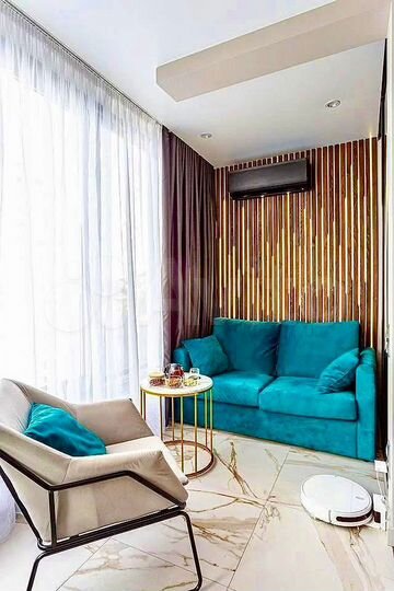 2-к. квартира, 55 м², 15/18 эт.