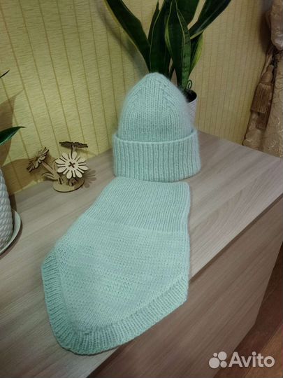 Комплект ручной работы. Свяжу на заказ любое издел