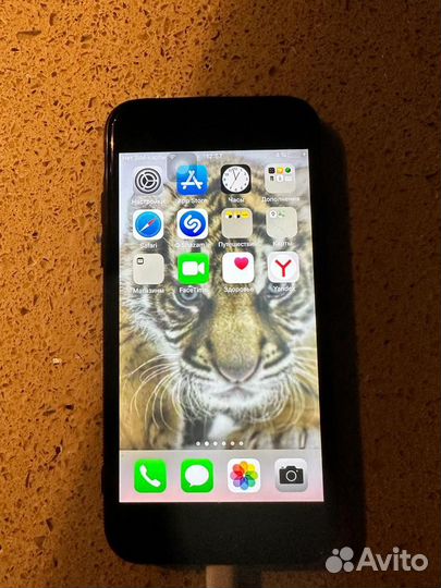 iPhone 6S, 32 ГБ