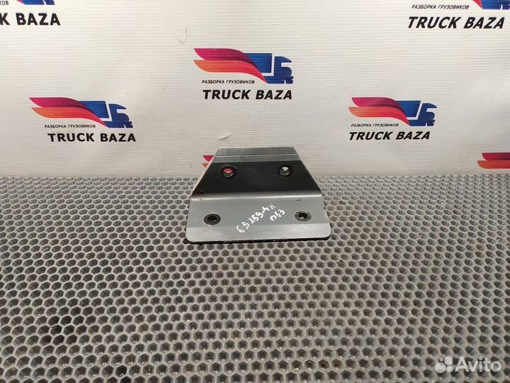 Кронштейн подушки заднего моста