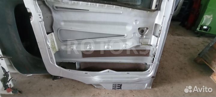 Дверь передняя левая Mercedes-Benz Actros 2 (MP2)