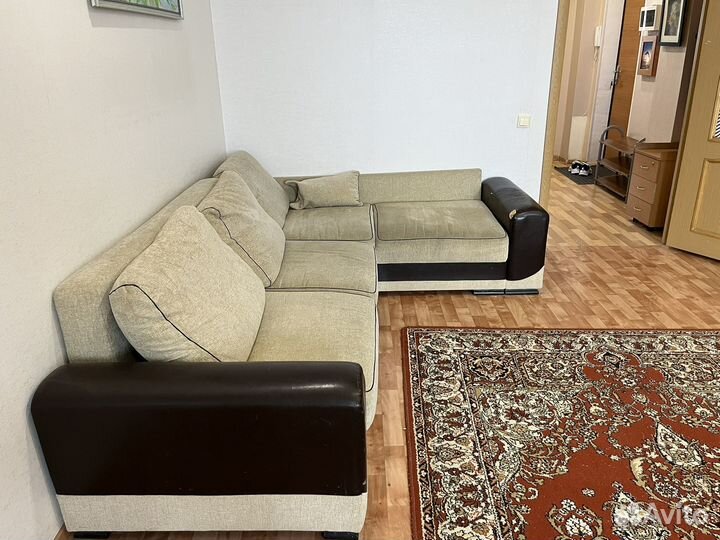 Угловой диван