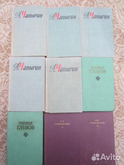 Н. Тихонов. Стихи и поэмы. 1982 год