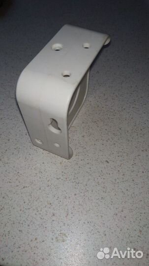 Правая заглушка от настенного экрана Screen Media