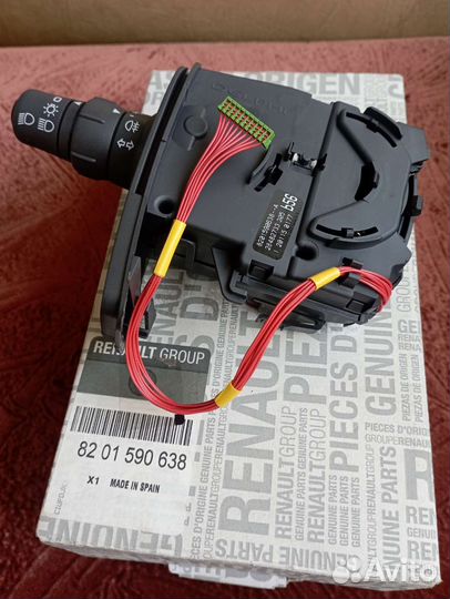 Продаю подрулевой переключатель света на кангу2