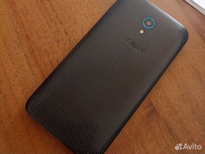 Телефон Alcatel