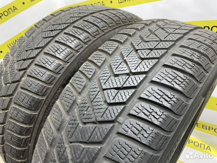 Pirelli Winter Sottozero 3 215/55 R18 100R