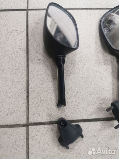 Зеркало Yamaha fz8